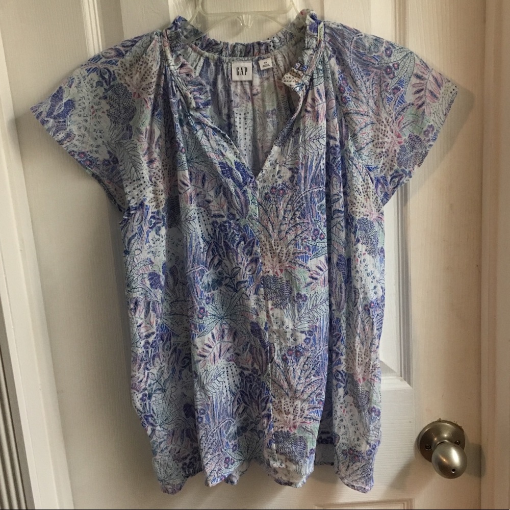 GAP blouse